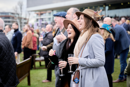 Records demand for super early bird tickets