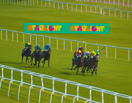 Over 4000 Racegoers Are Coming Together In Aid Of Starlight