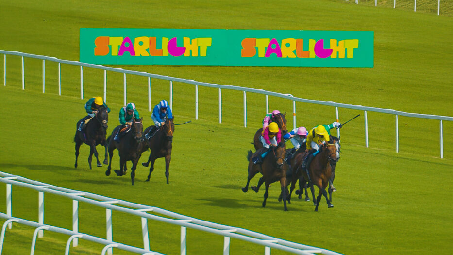 Over 4000 Racegoers Are Coming Together In Aid Of Starlight