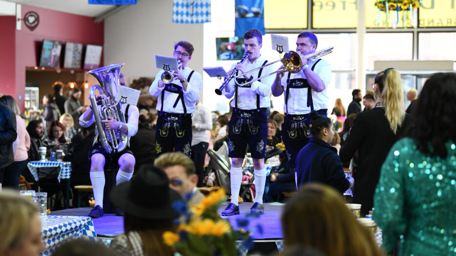 Oktoberfest Returns For BetVictor Flat Finale