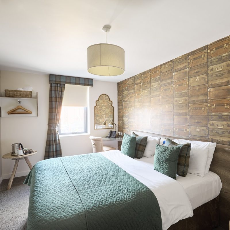 Newbury Racecoure The Lodge Room